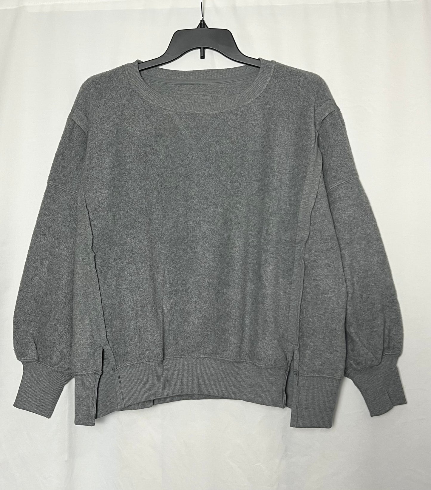 American Eagle Women's Big Hug Crew Neck Oversized Sweatshirt