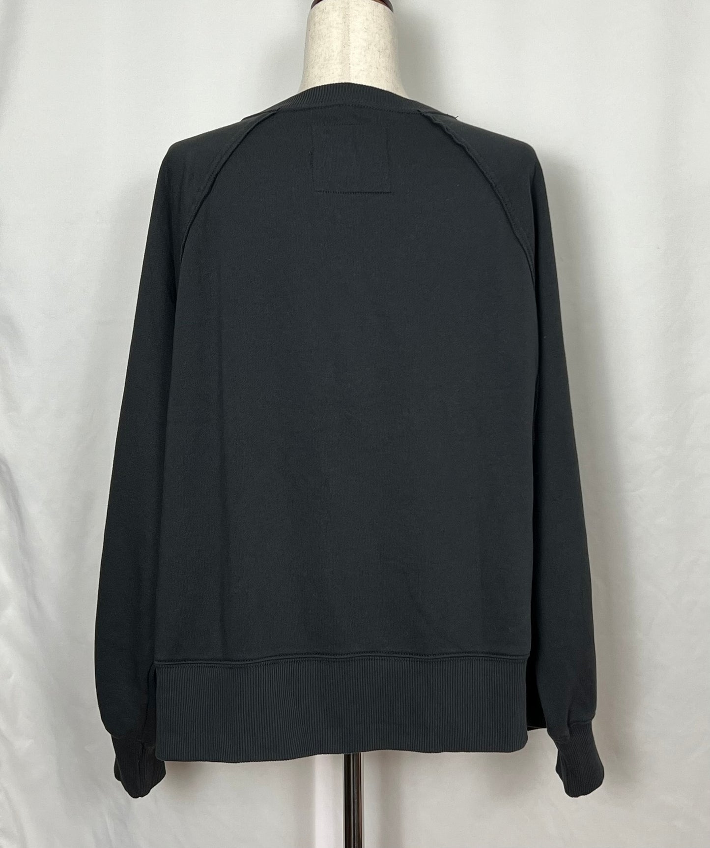 American Eagle Women's Big Hug Crew Neck Oversized Sweatshirt