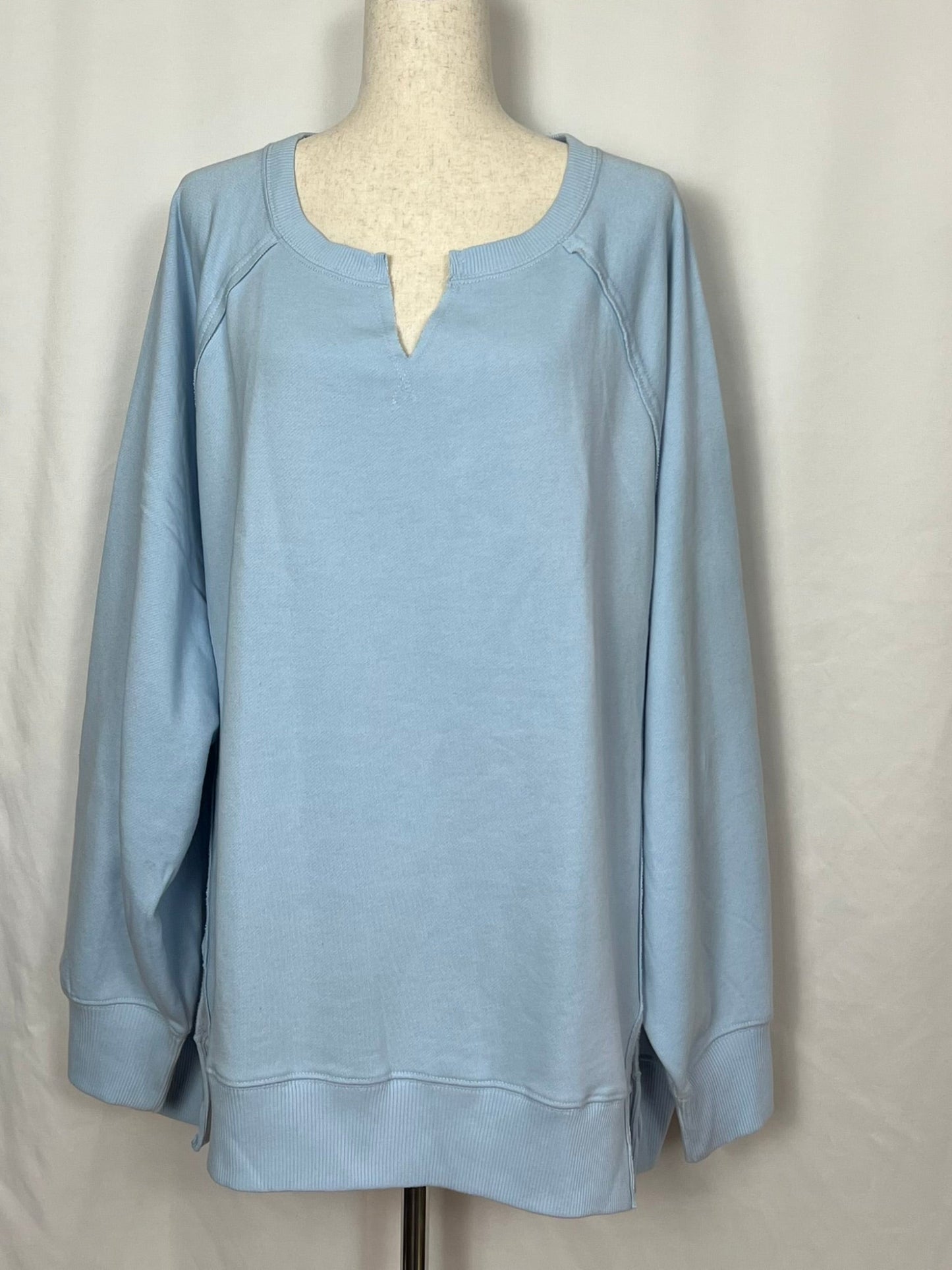 American Eagle Women's Big Hug Crew Neck Oversized Sweatshirt