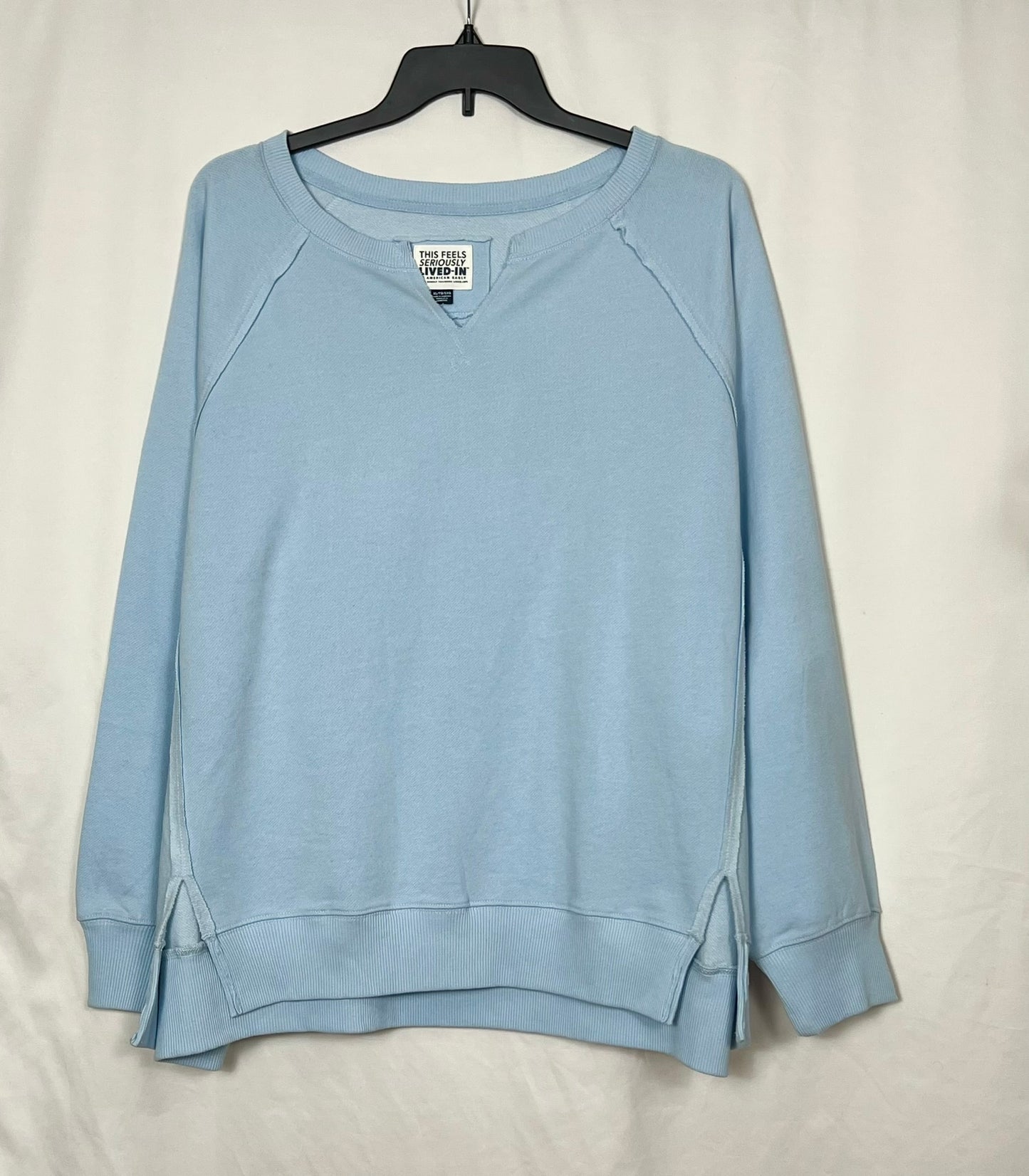 American Eagle Women's Big Hug Crew Neck Oversized Sweatshirt