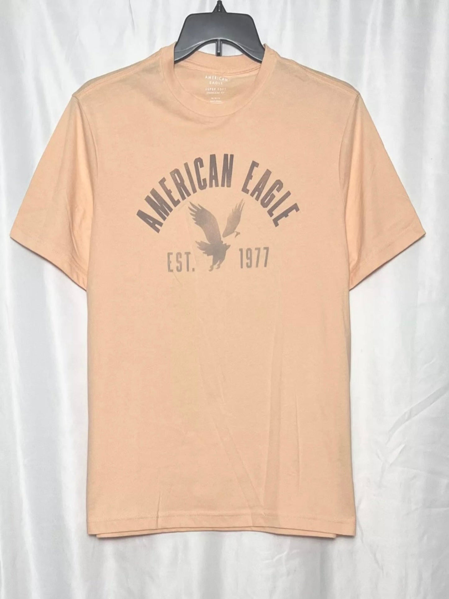 American Eagle Men's Super Soft Logo Graphic T-Shirt.