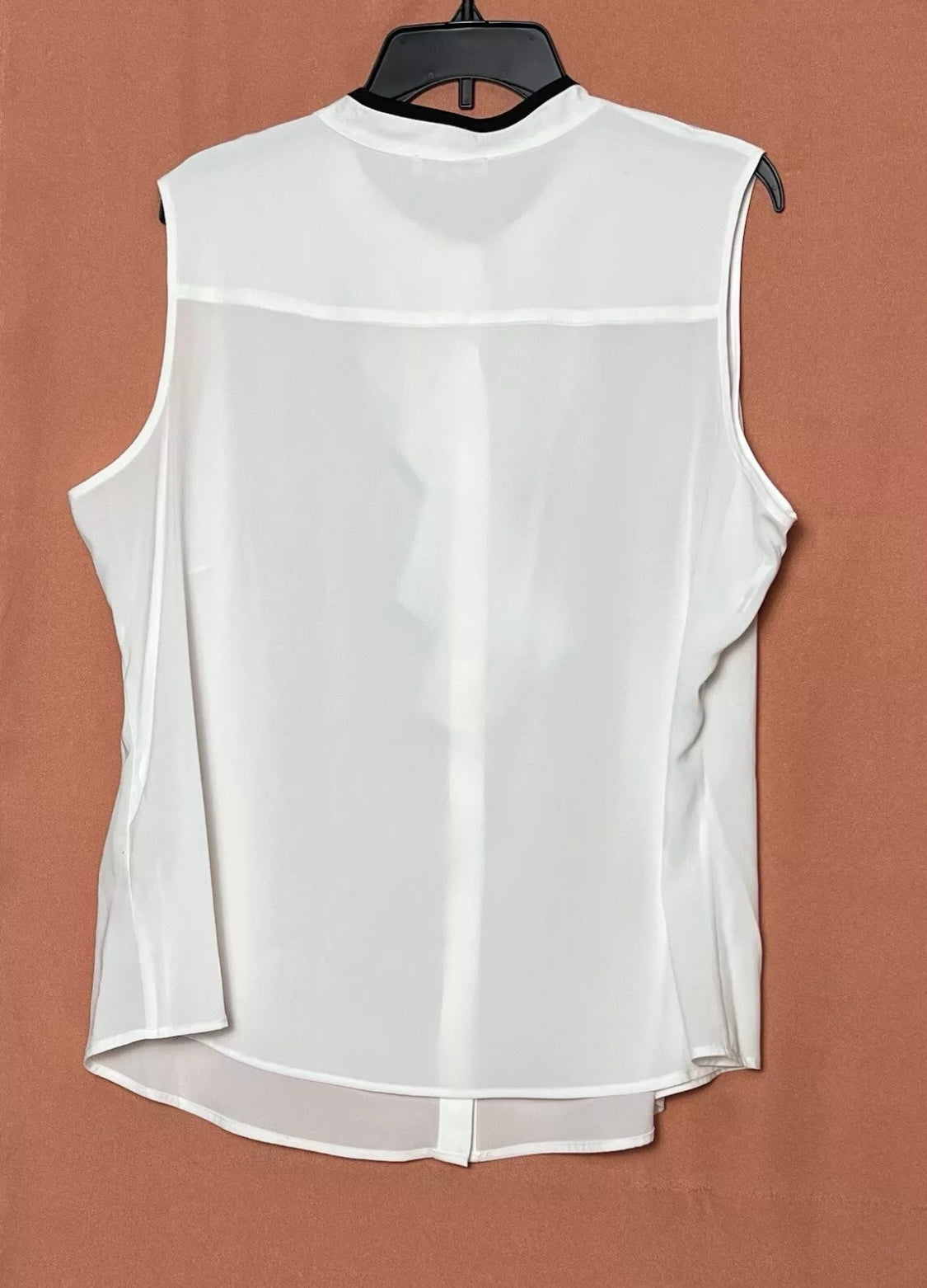Calvin Klein Women's Plus Size Piped Ruffled Sleeveles Blouse